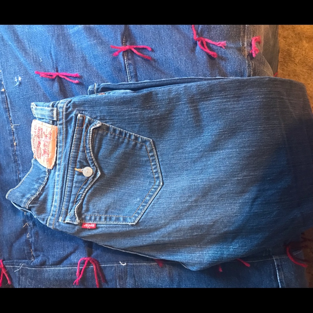 Levi Low jeans 542
